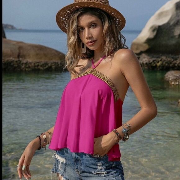 NWT Haltered detailed tank. Sizes S, M, L - Picture 1 of 3